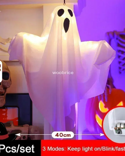 LED Flying Ghosts Halloween Decorations™