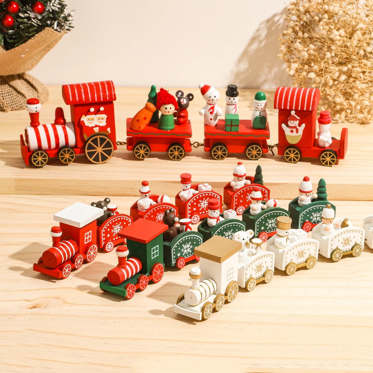 Merry Christmas Train Decor™