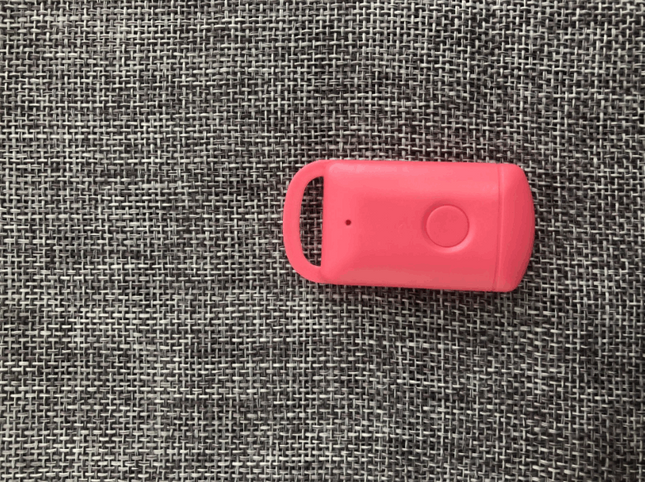 Anti-lost device for the elderly, children and pets - Here 4 you