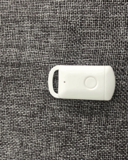 Anti-lost device for the elderly, children and pets - Here 4 you
