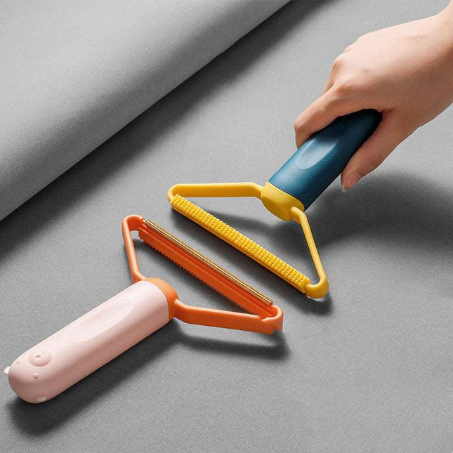 Versatile Pet Hair Remover: Comb, Roller, Brush for Cleaning - Here 4 you