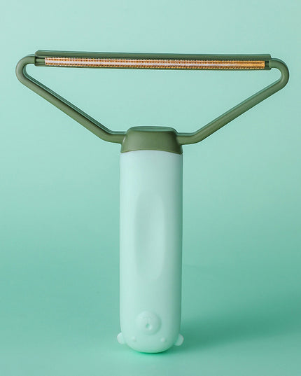 Versatile Pet Hair Remover: Comb, Roller, Brush for Cleaning - Here 4 you