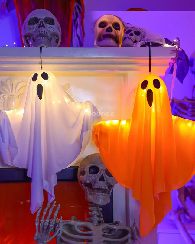 LED Flying Ghosts Halloween Decorations™