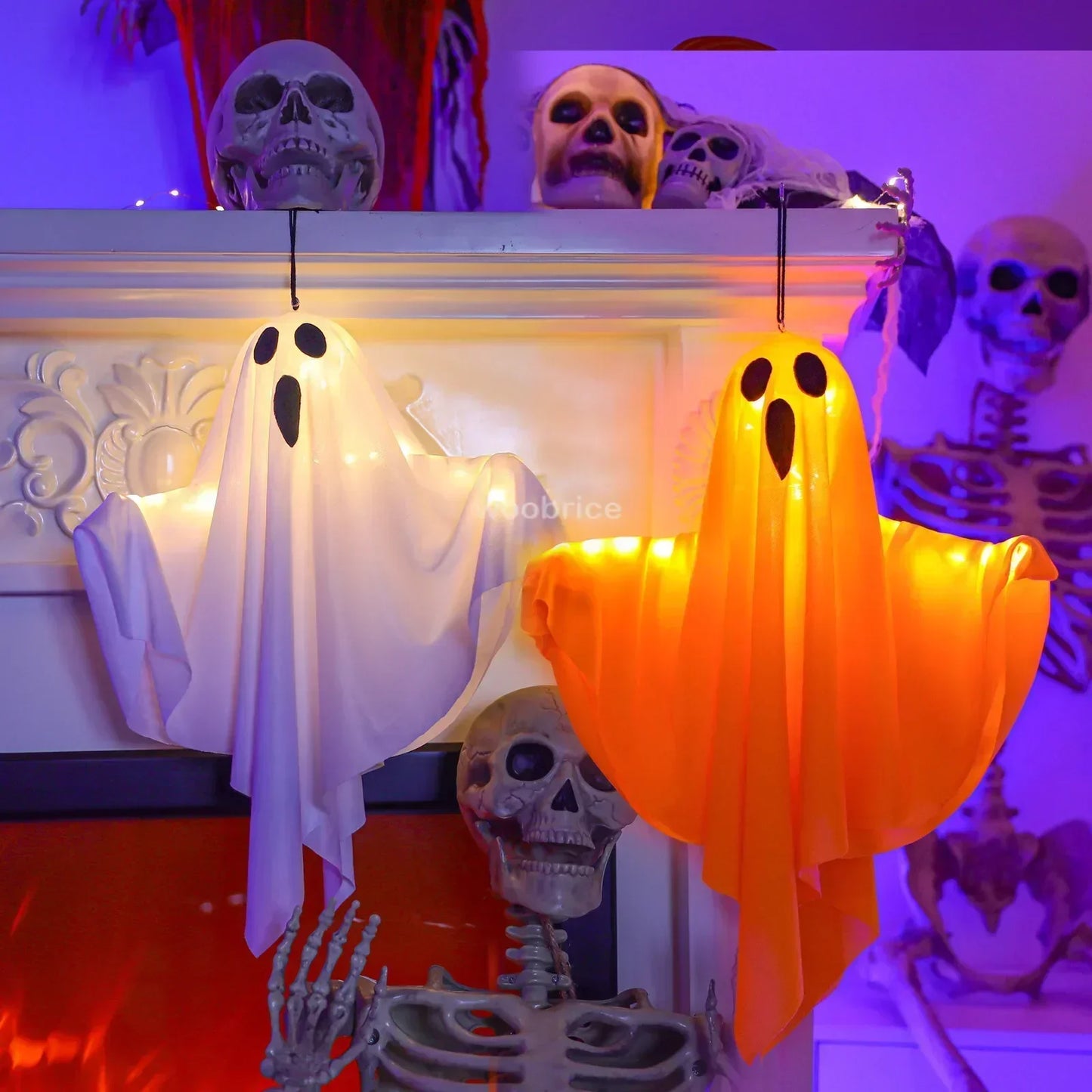 LED Flying Ghosts Halloween Decorations™