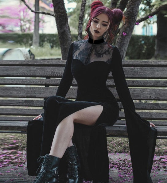 Women's Slit Skirt With Lace Cutout Stitching